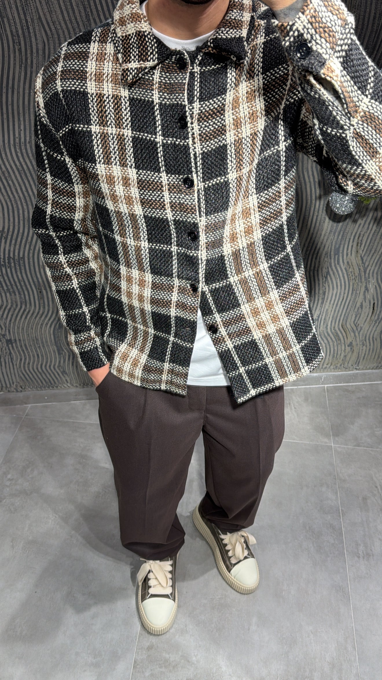 Camicia fantasia beige/ nero