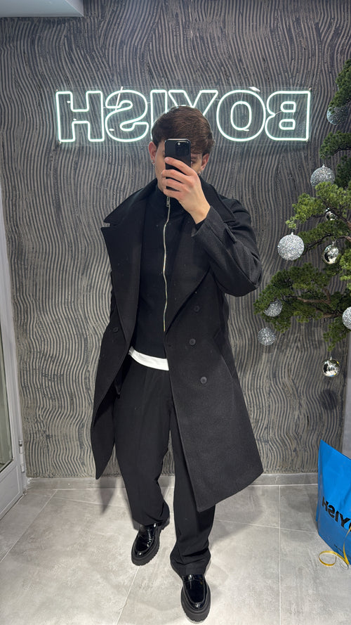Cappotto nero doppio petto
