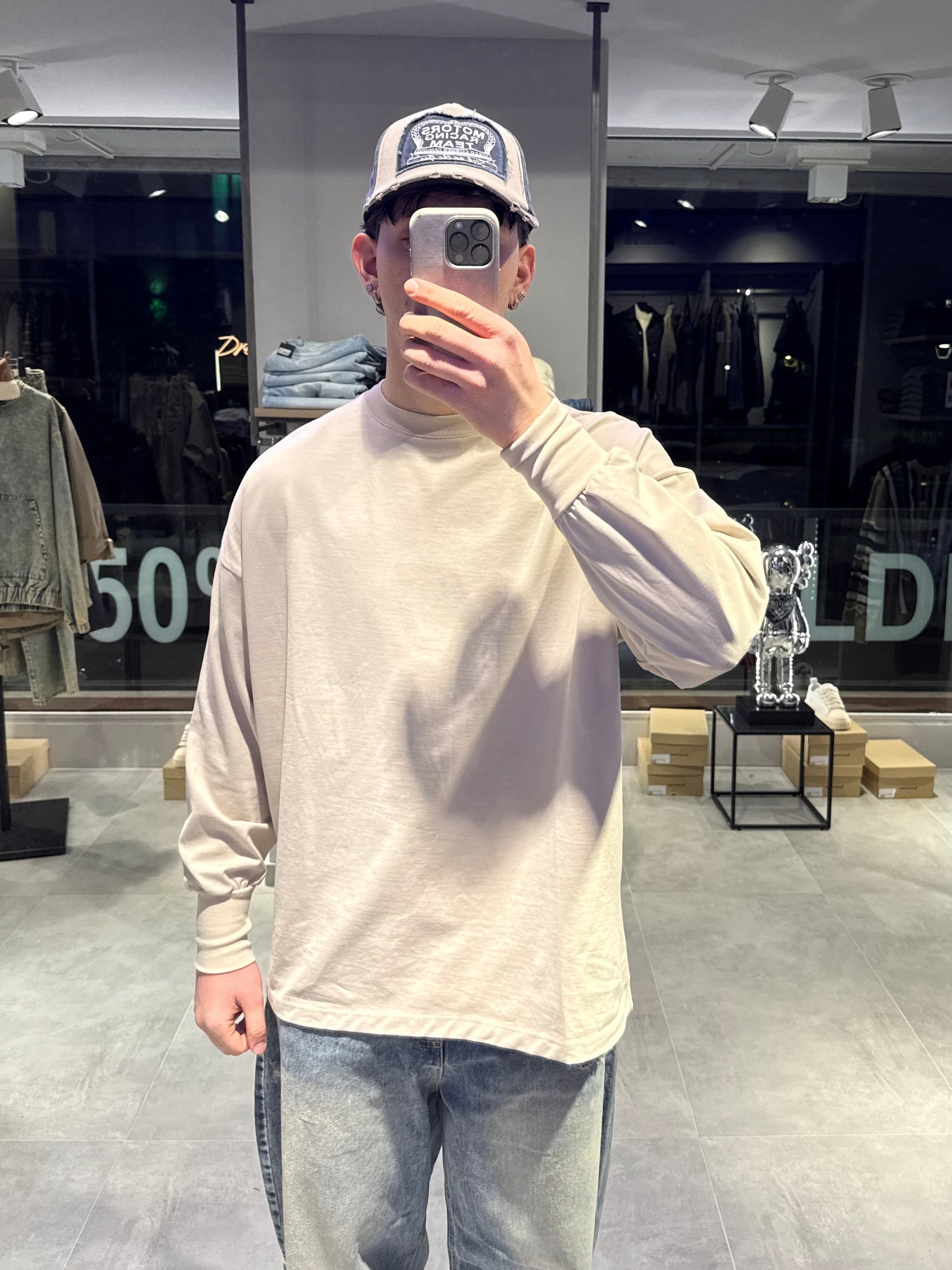 LONG-SLEEVE BEIGE