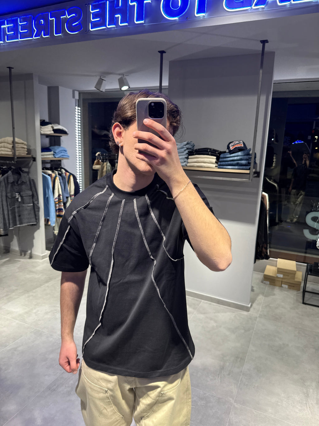 T-SHIRT “CUCITURE” NERA