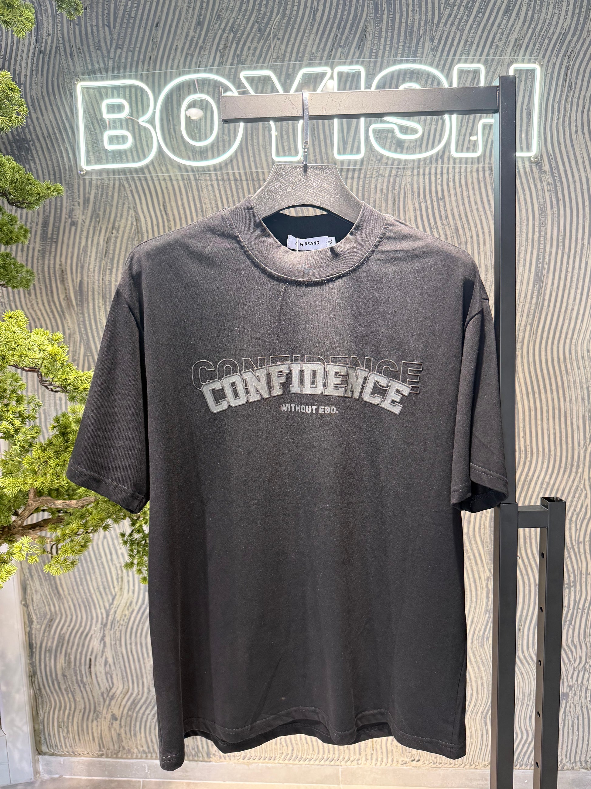 T-shirt “confidence”