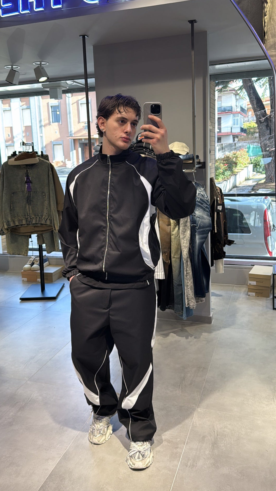 COORDINATO TUTA BLACK&WHITE